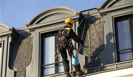 démoussage toiture travaux hauteur