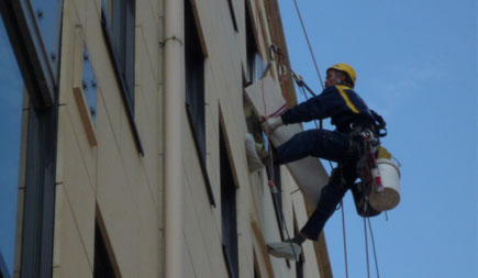 Pose réparation bardage parement de façade